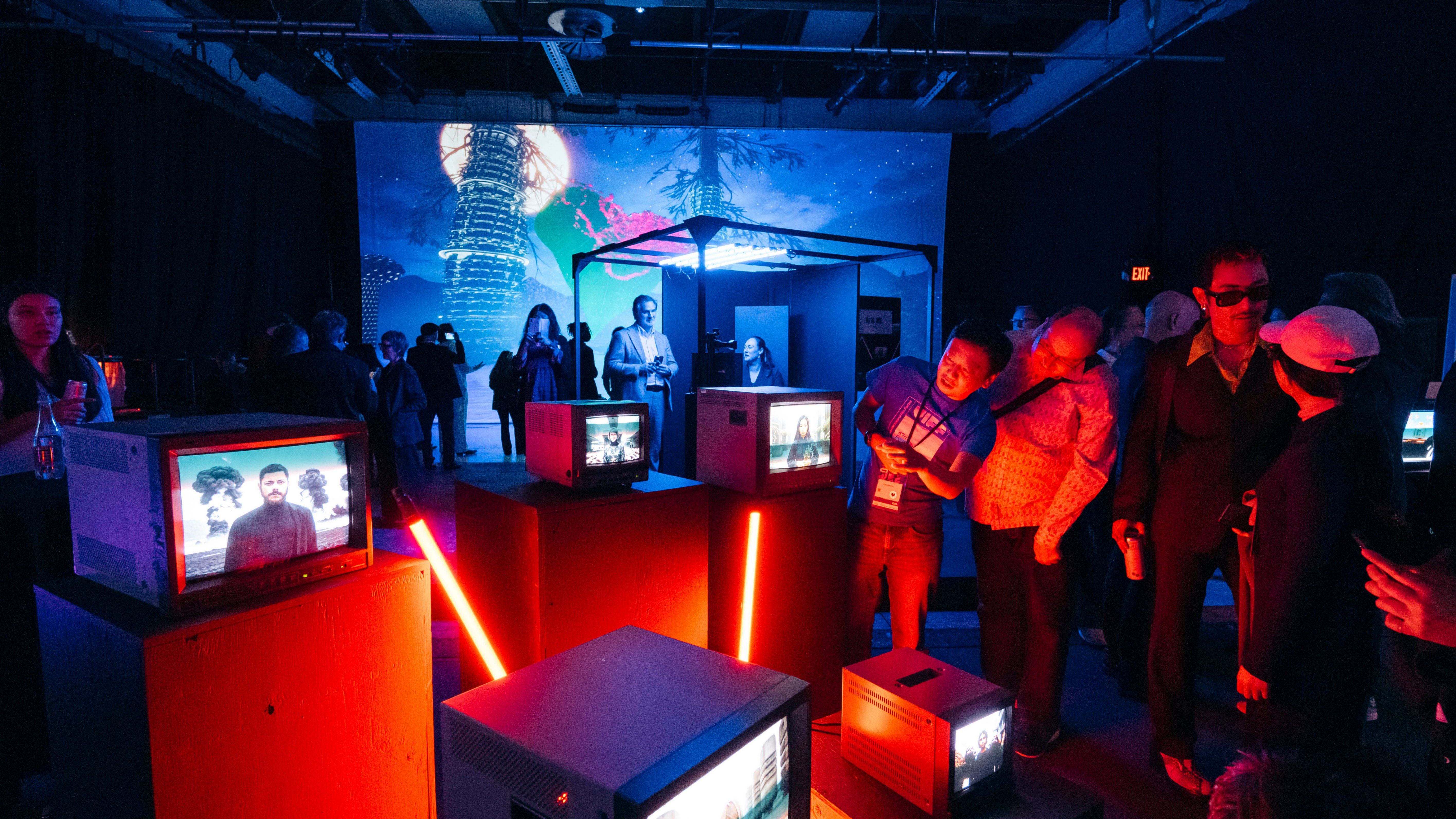 w-6604h-3715-cac389-VIFF_Signals_2024_Sept27_144