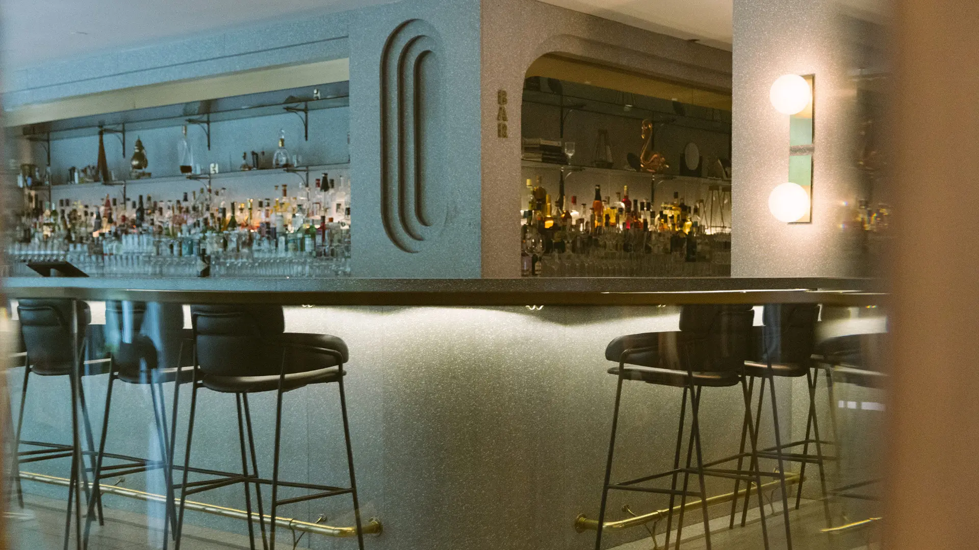 Botanist Bar