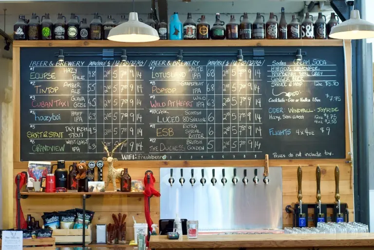 The bar at Callister Brewing in Vancouver