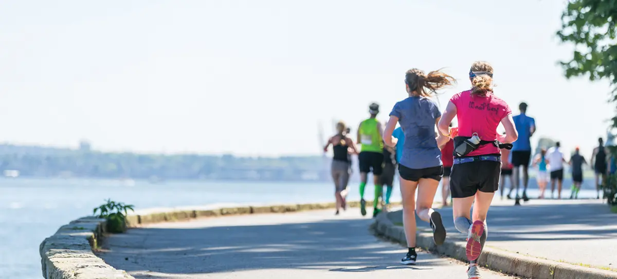 BMOVM.M.Images-Marathon-39-2016-Backshot-MattClark-VancouverMarathon.jpg