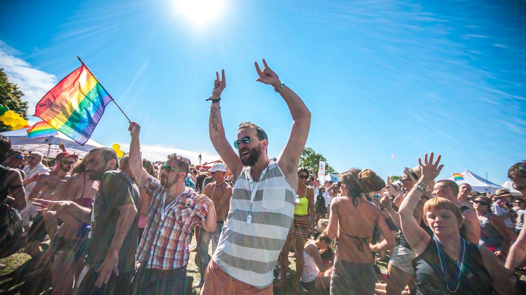 Vancouver Neighbourhoods: Davie Village