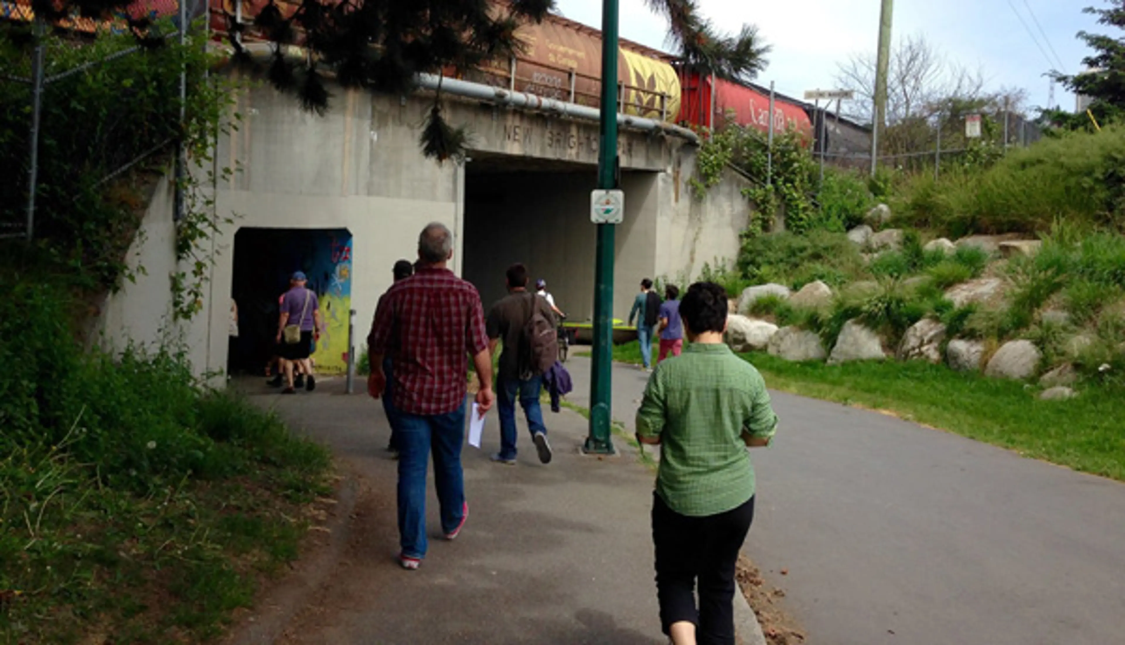 Vancouver Soundwalks: Listening in, Between the Lines