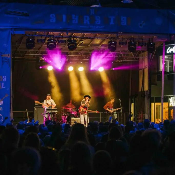 Shipyards-Fest-2024-Brandon-Artis-260-1024x683_1C6F782C-A6AD-7818-4672D55C4A088734-1c6f7743d908d1d_1c6f83ee-068a-aa00-627b28fbe9aeaf91