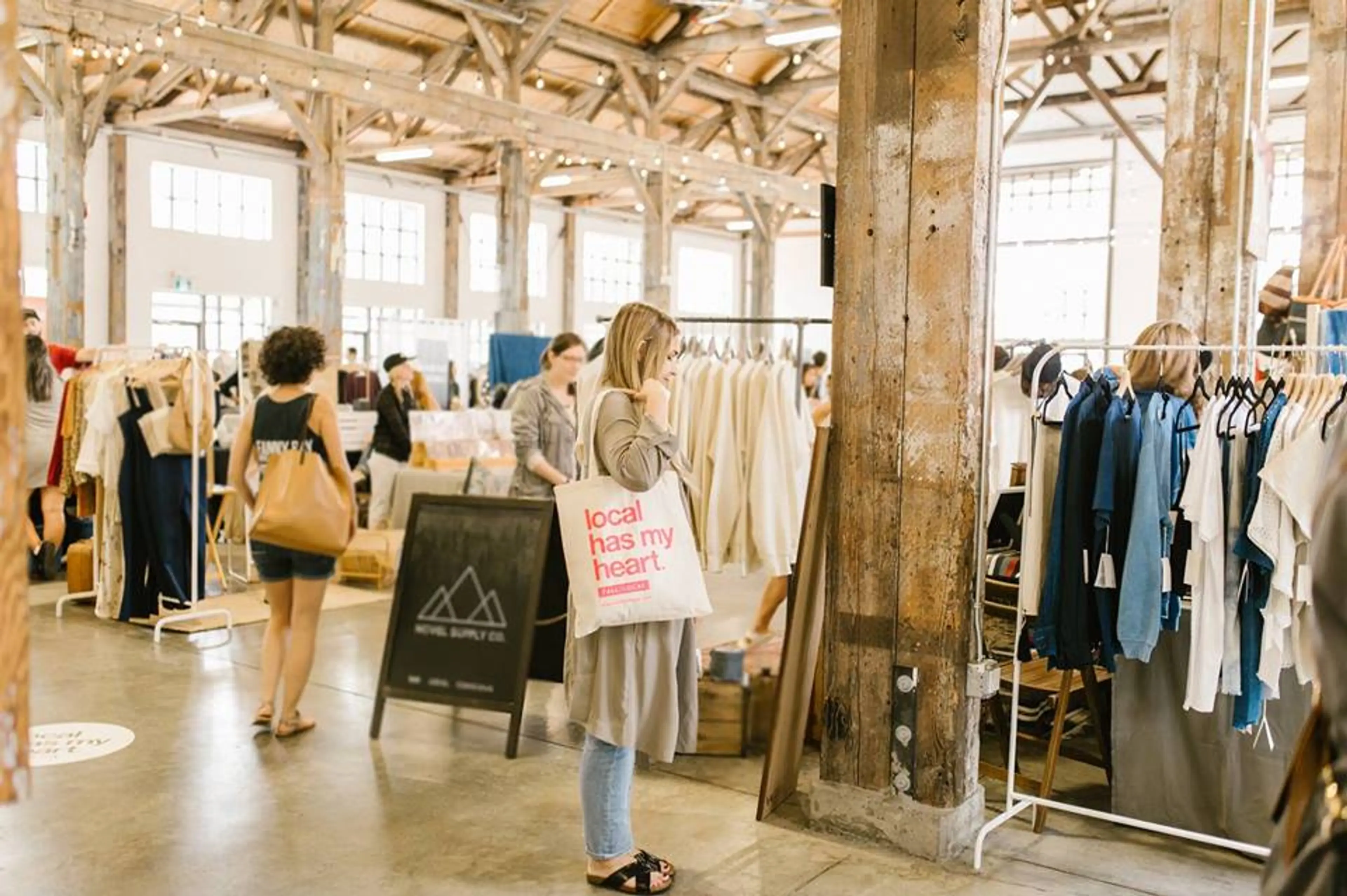 fall for local 2018 holiday market