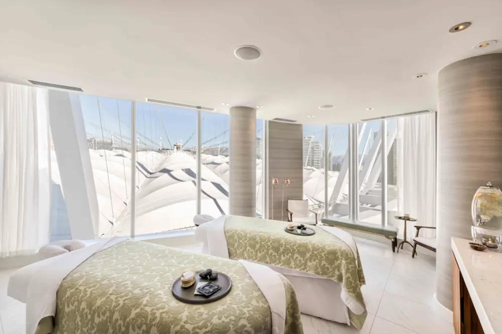 Couples Room