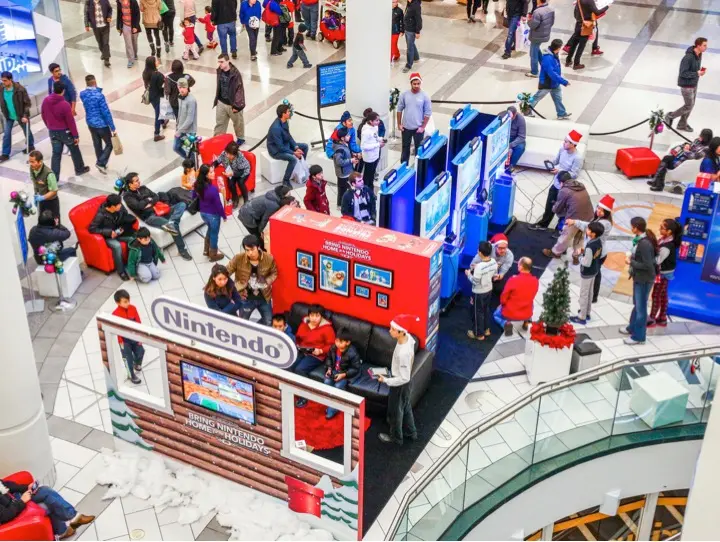 Nintendo Holiday malls