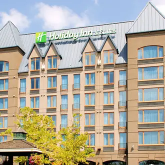 Holiday Inn & Suites North Vancouver