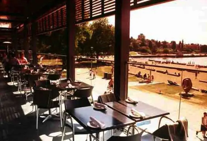 Boathouse Restaurant Kitsilano - image1