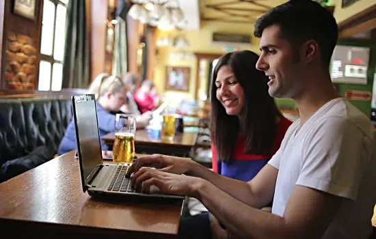Restaurant - Getty Images