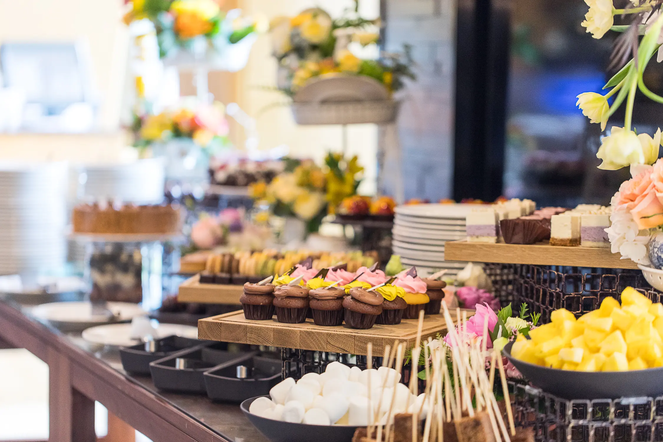 The Many Delicious Ways to Celebrate Mother’s Day in Vancouver