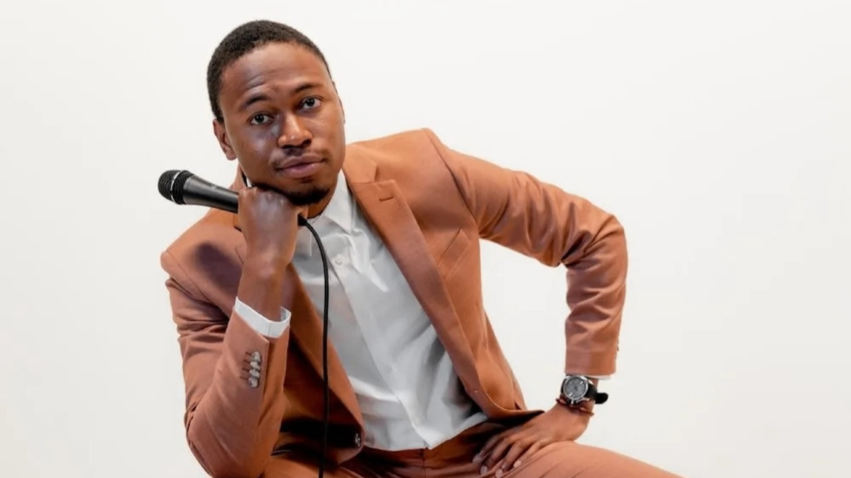 w-1239h-697-080f7c-ola-dada-medium