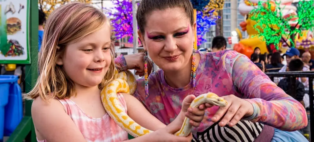 w-1024h-695-b65516-rmd_night_market_2024-167-1024x695