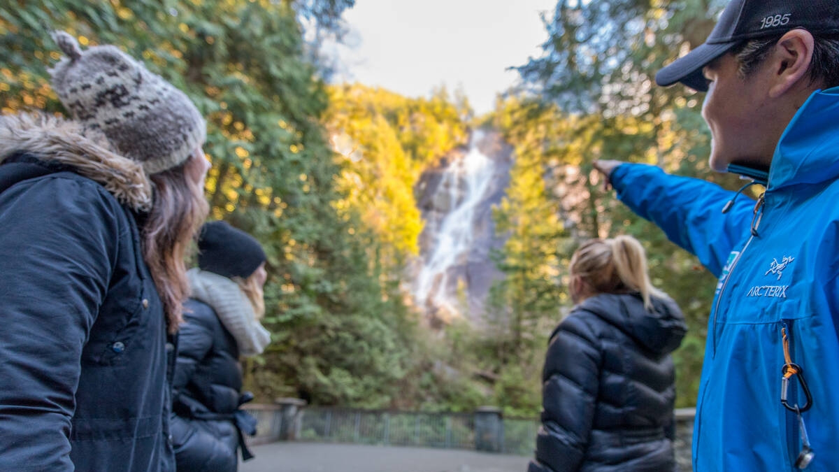 Hikers at Shannon Falls in Squamish in winter