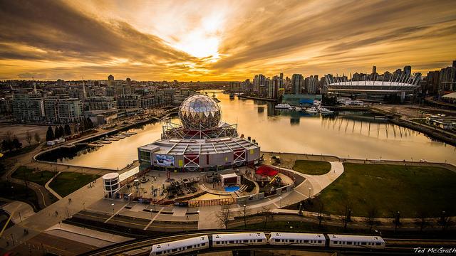 Enjoy FREE Entry into Science World this Saturday, Oct 5th!