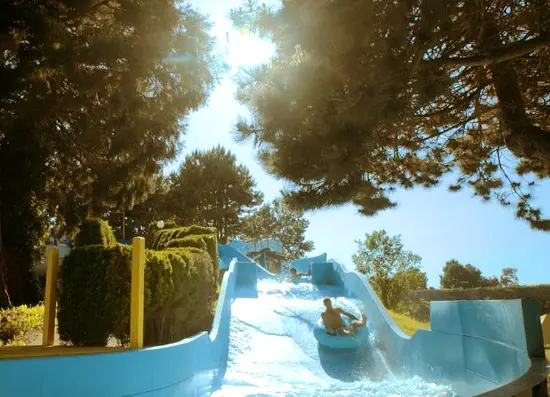Kids In Vancouver: Whoosh Down The Waterslides At Splashdown