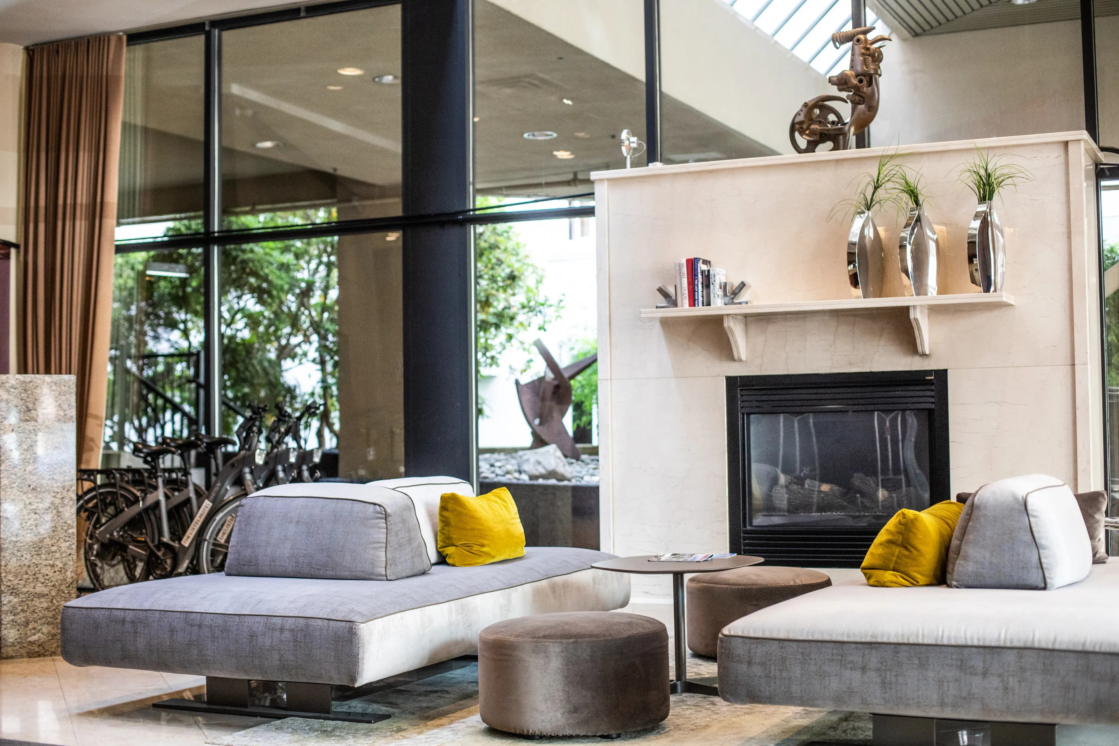 The Listel Hotel - Lobby