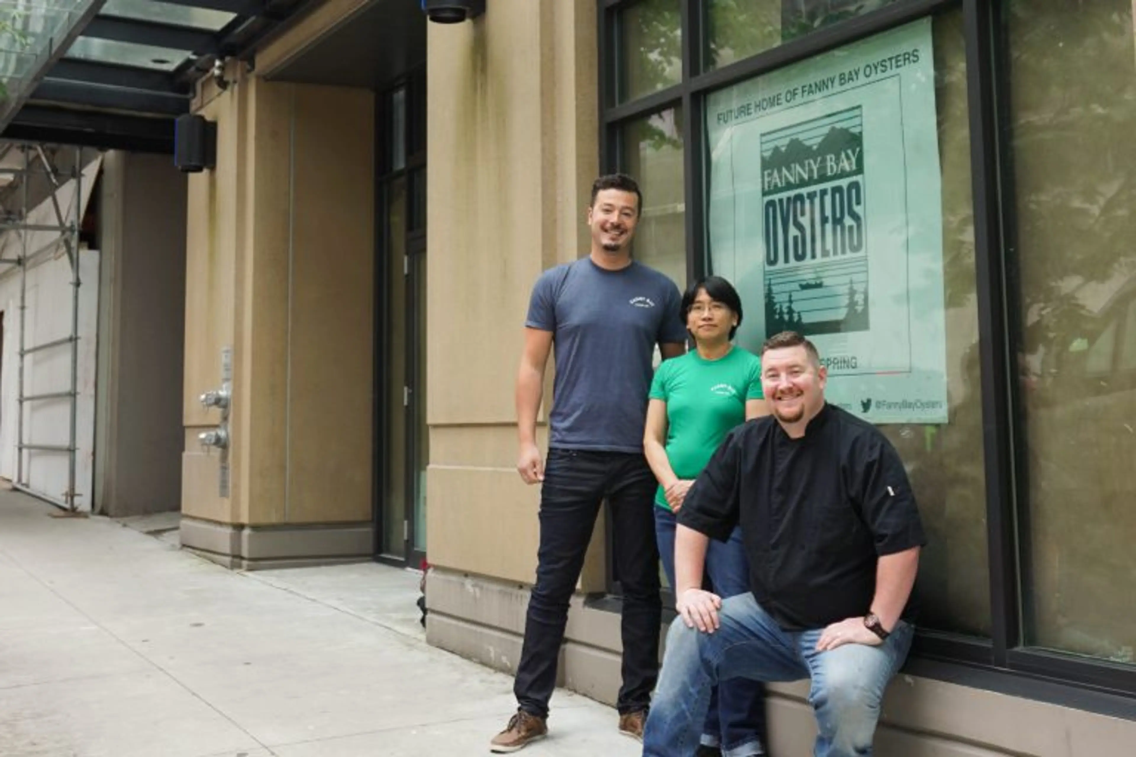 Fanny Bay Oyster Bar Opens in Downtown Vancouver