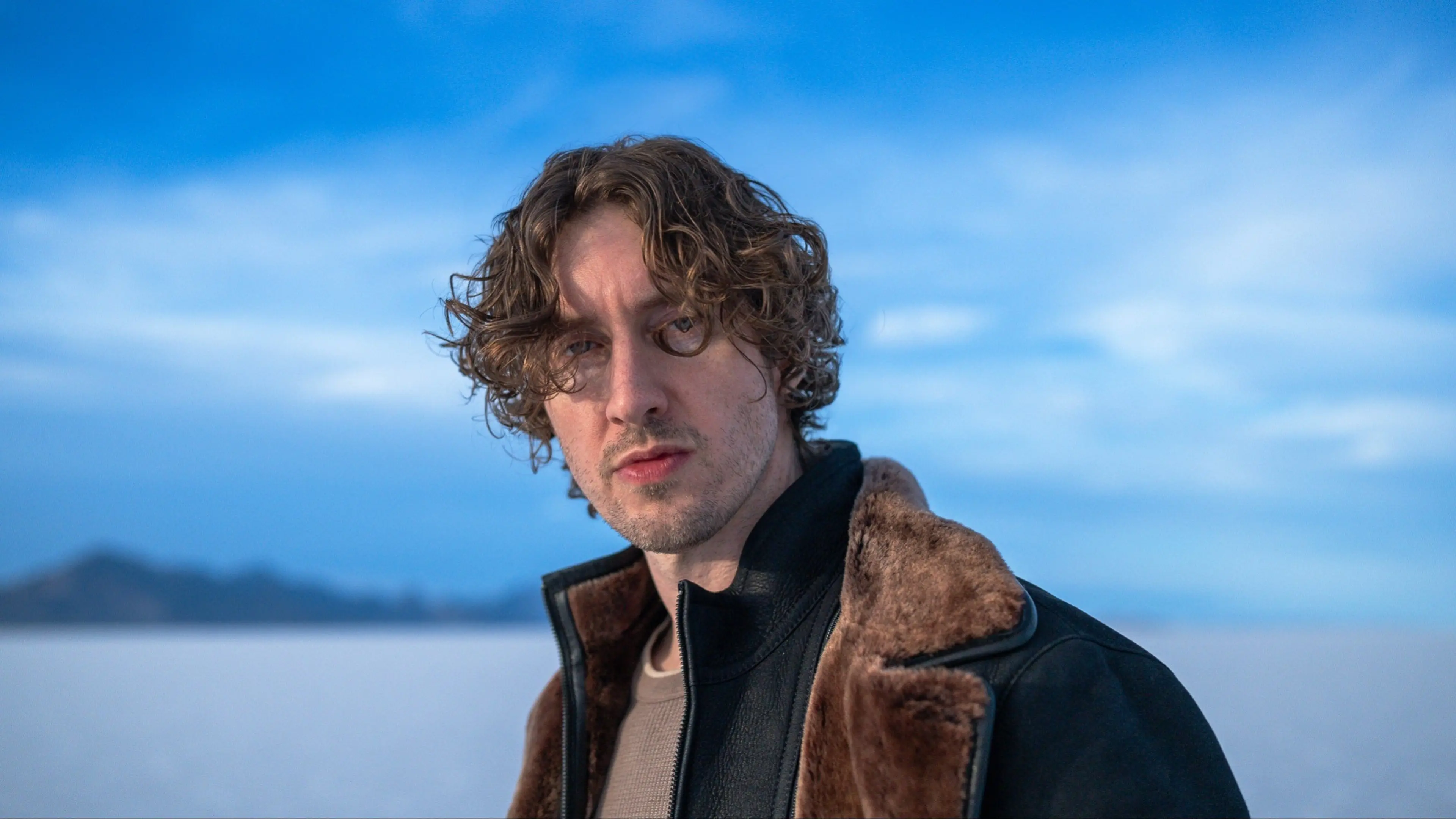 Dean-Lewis-Approved-Press-Photo-06