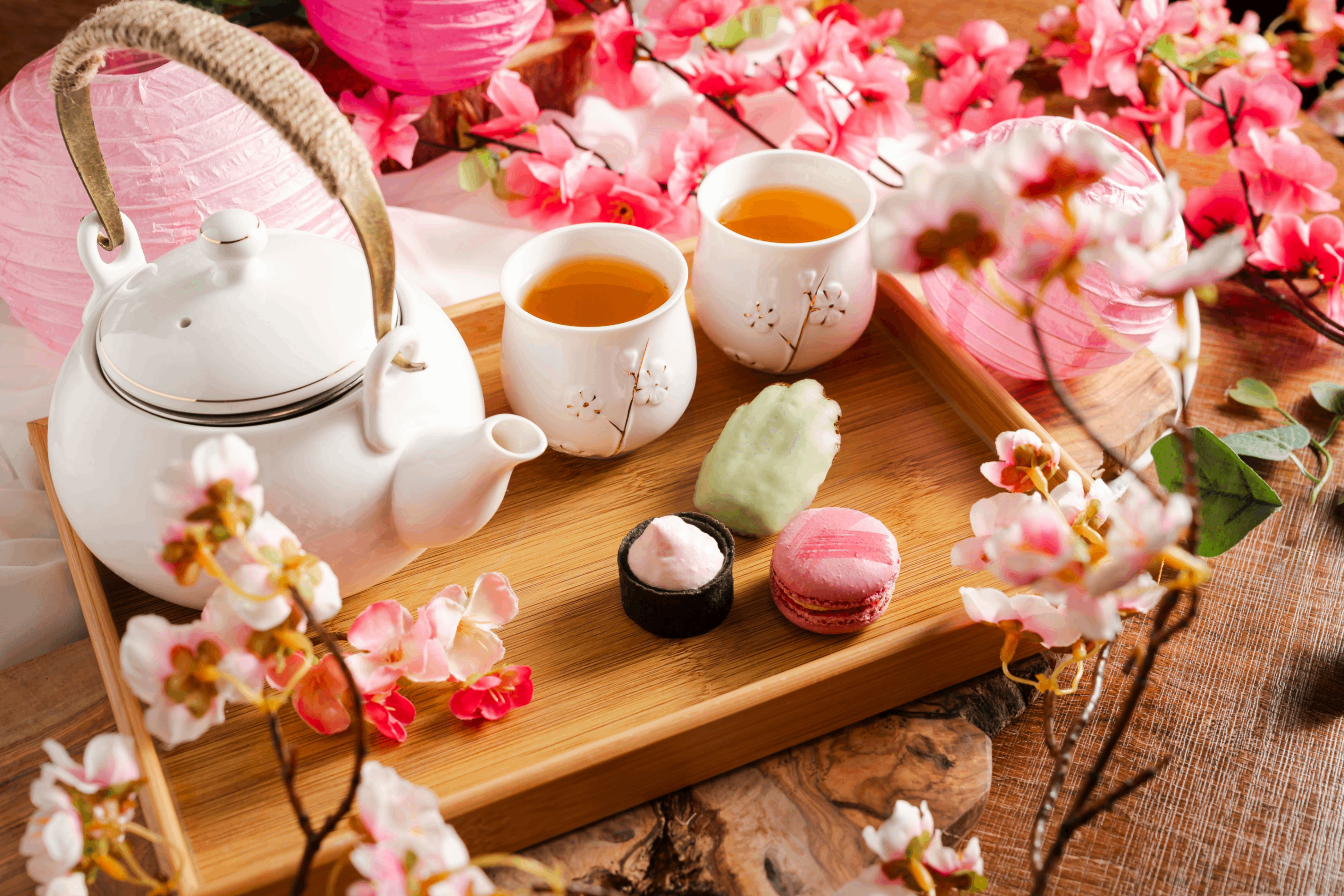 w-7008h-4672-409847-Sakura Tea Service at Stanley's Bar & Grill