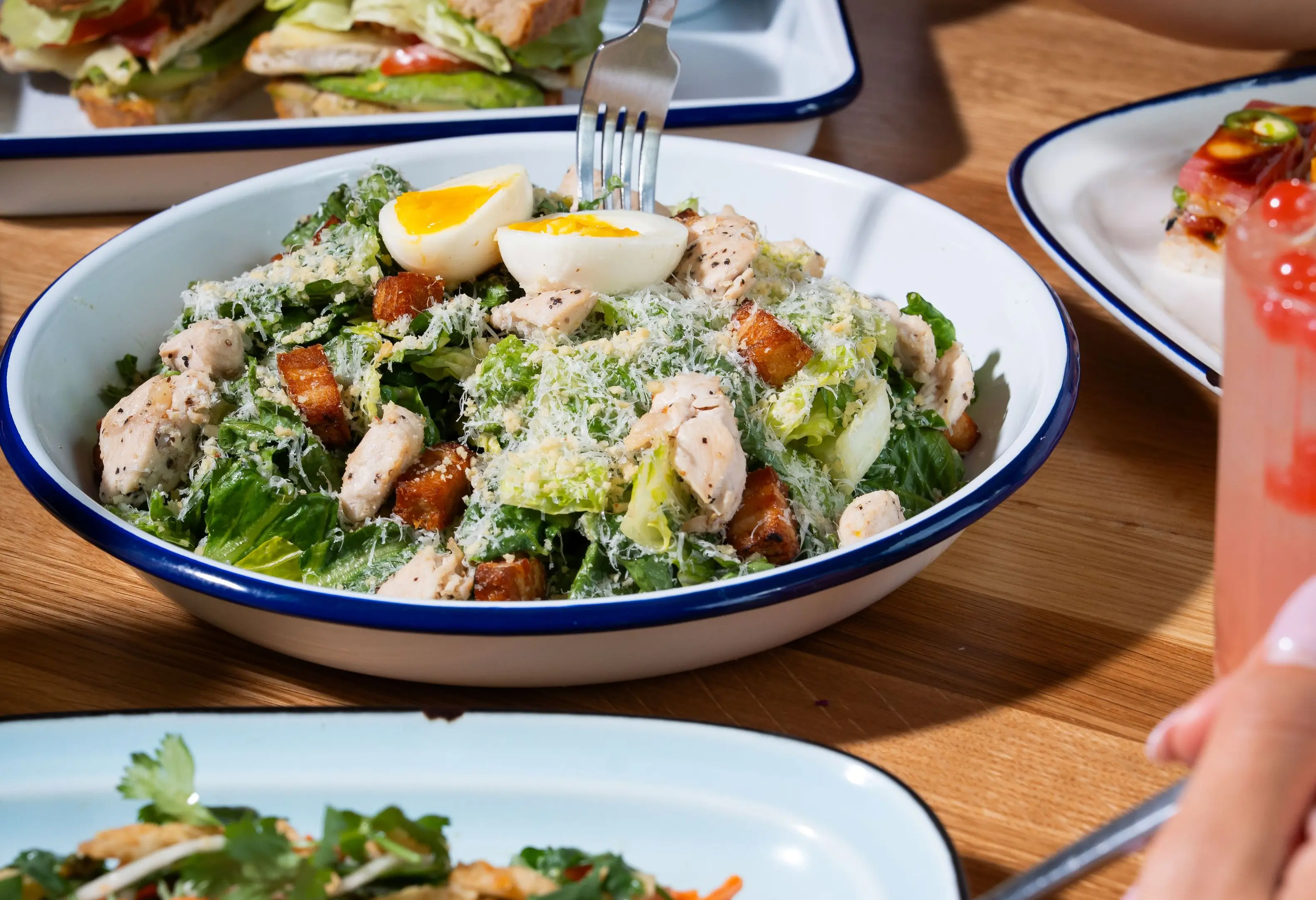 050625-Central_-268_96D745A4-7486-49A4-8EC1C6CB394A6383_881c7942-d92d-41ad-b900ebd1fac34540