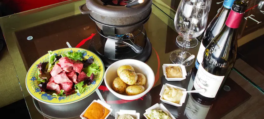 Burgundy Meat Fondue