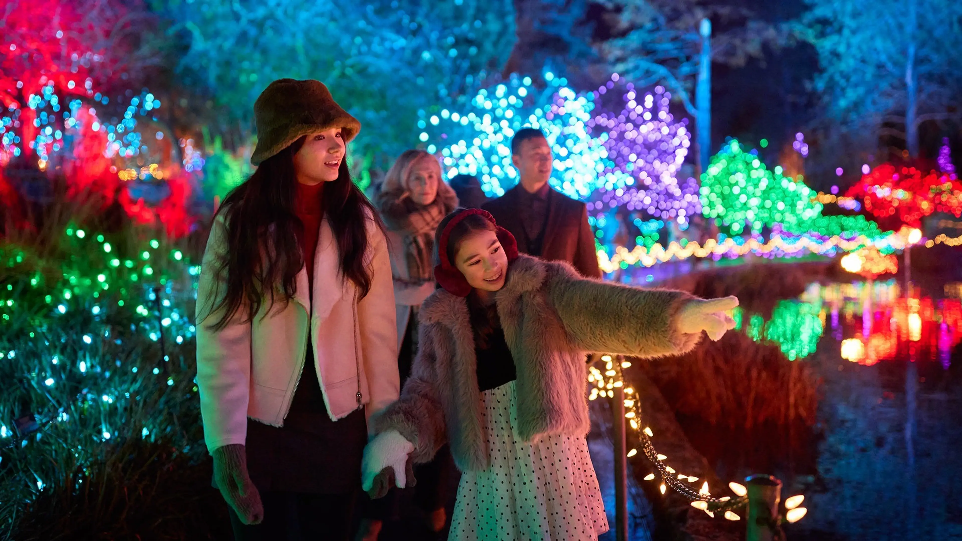 w-1912h-1075-256acc-KS099-HK-DvanHoliday24-VanDusen-06846