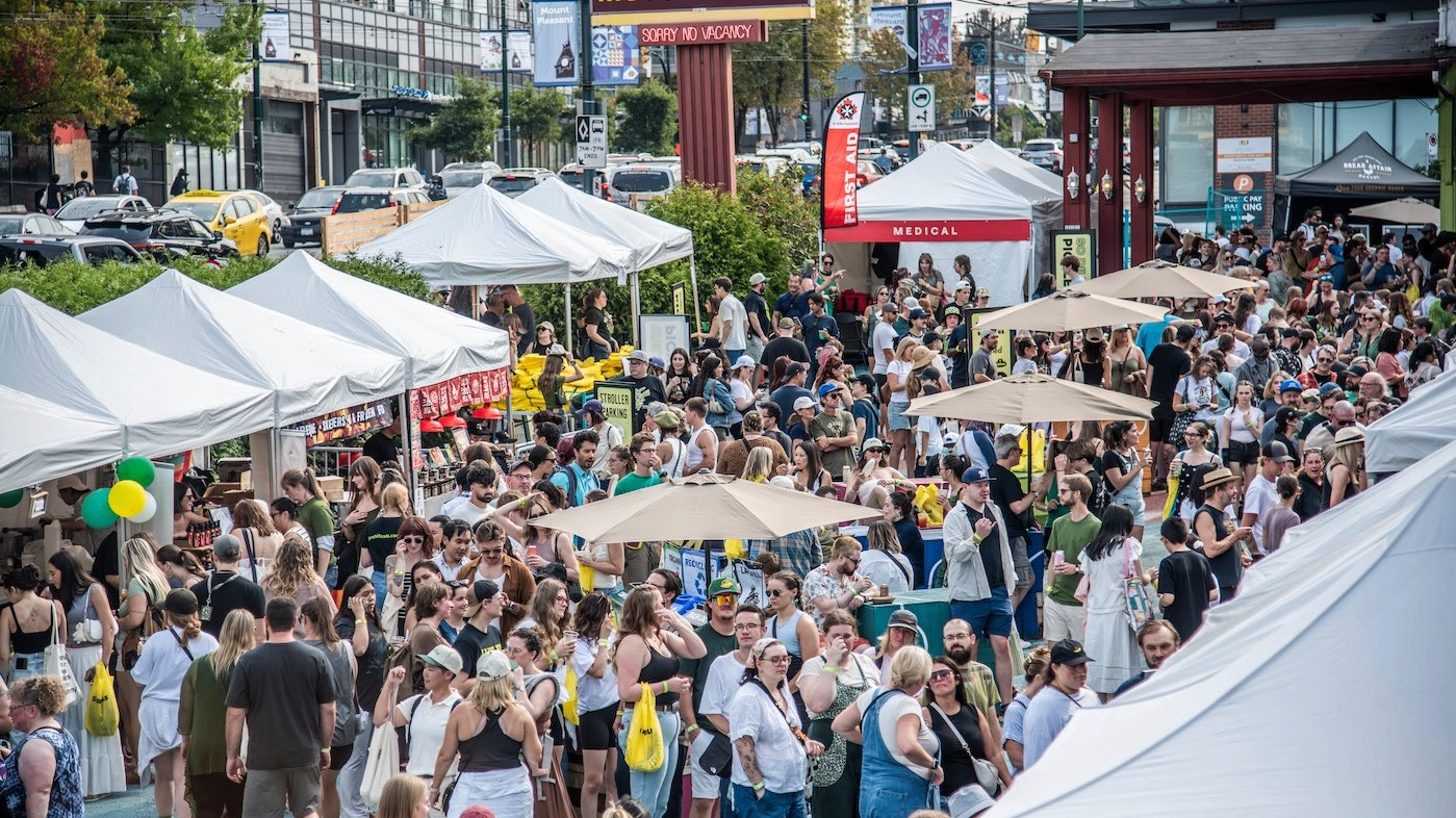 w-1399h-787-cb597a-Vancouver-1