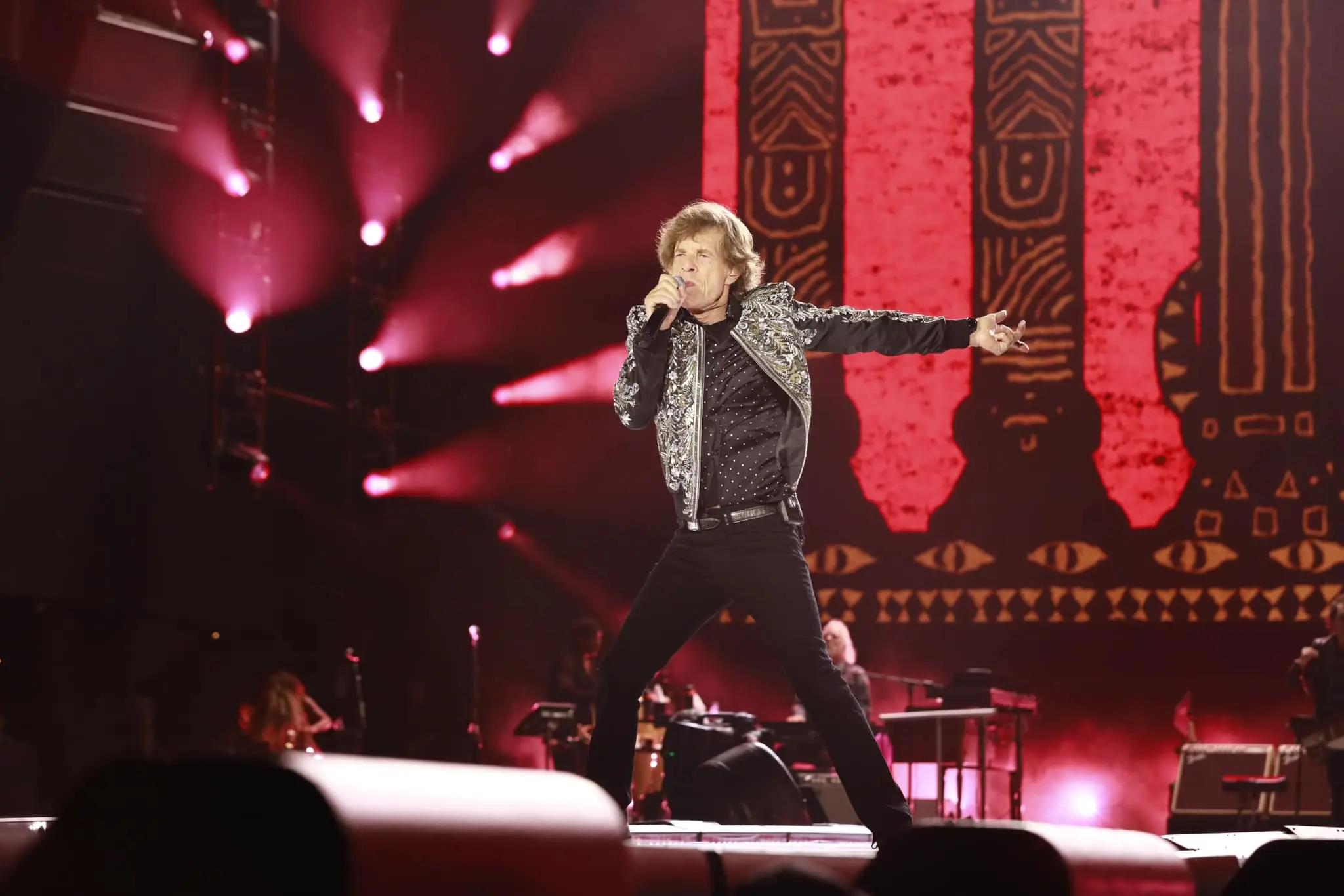Rock Out to Billy Idol and The Rolling Stones Coming This Summer