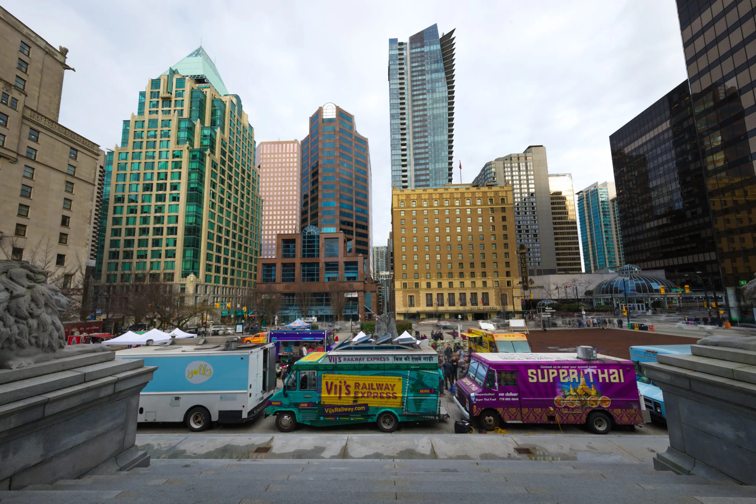 Enjoy Delicious Eats from Vancouver Food Trucks