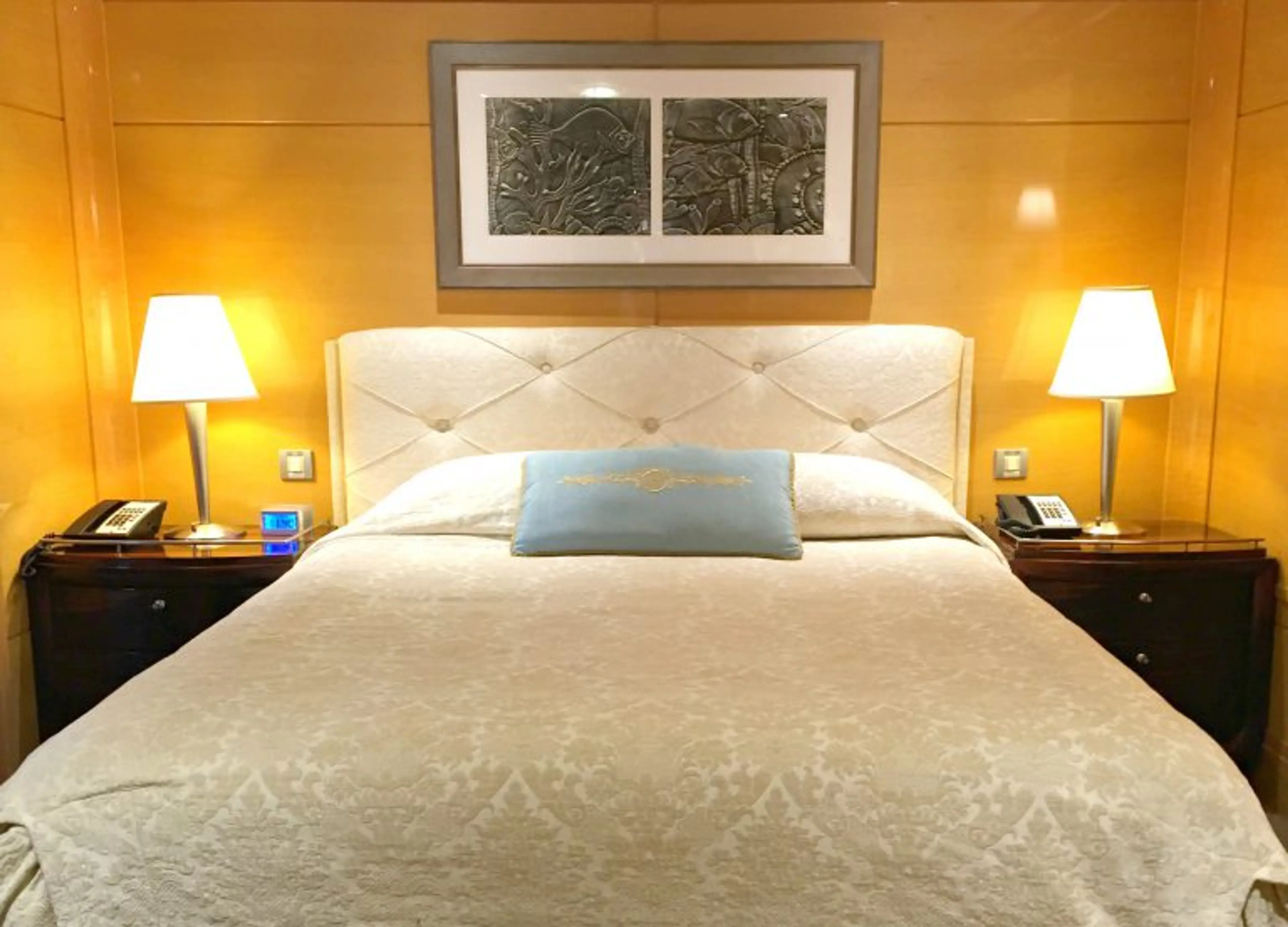 DW Walt Suite