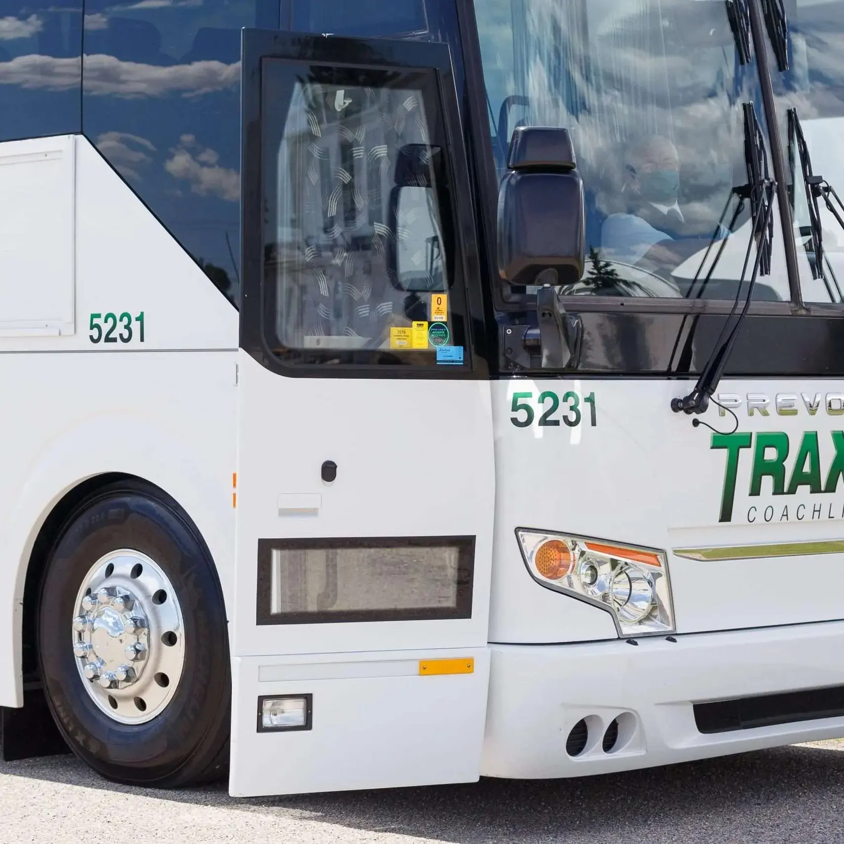 Traxx-Coach-Originals-76-scaled_B63A55E0-E7A6-5FAF-F1B5734AFA2F7E70-b63a54059ea7a8e_b63a5d30-b07d-c051-2f44c491237a1d1d