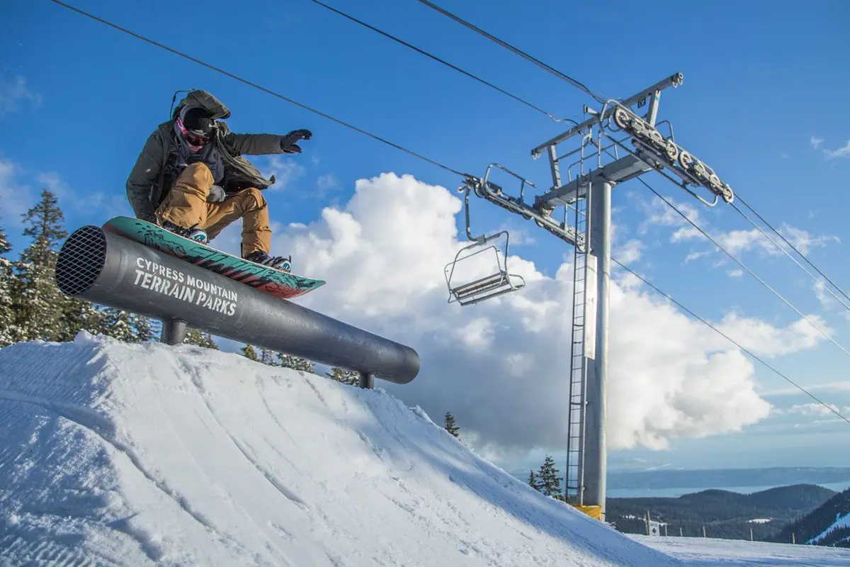 Snowboarder at Cypress Mountain terrain park