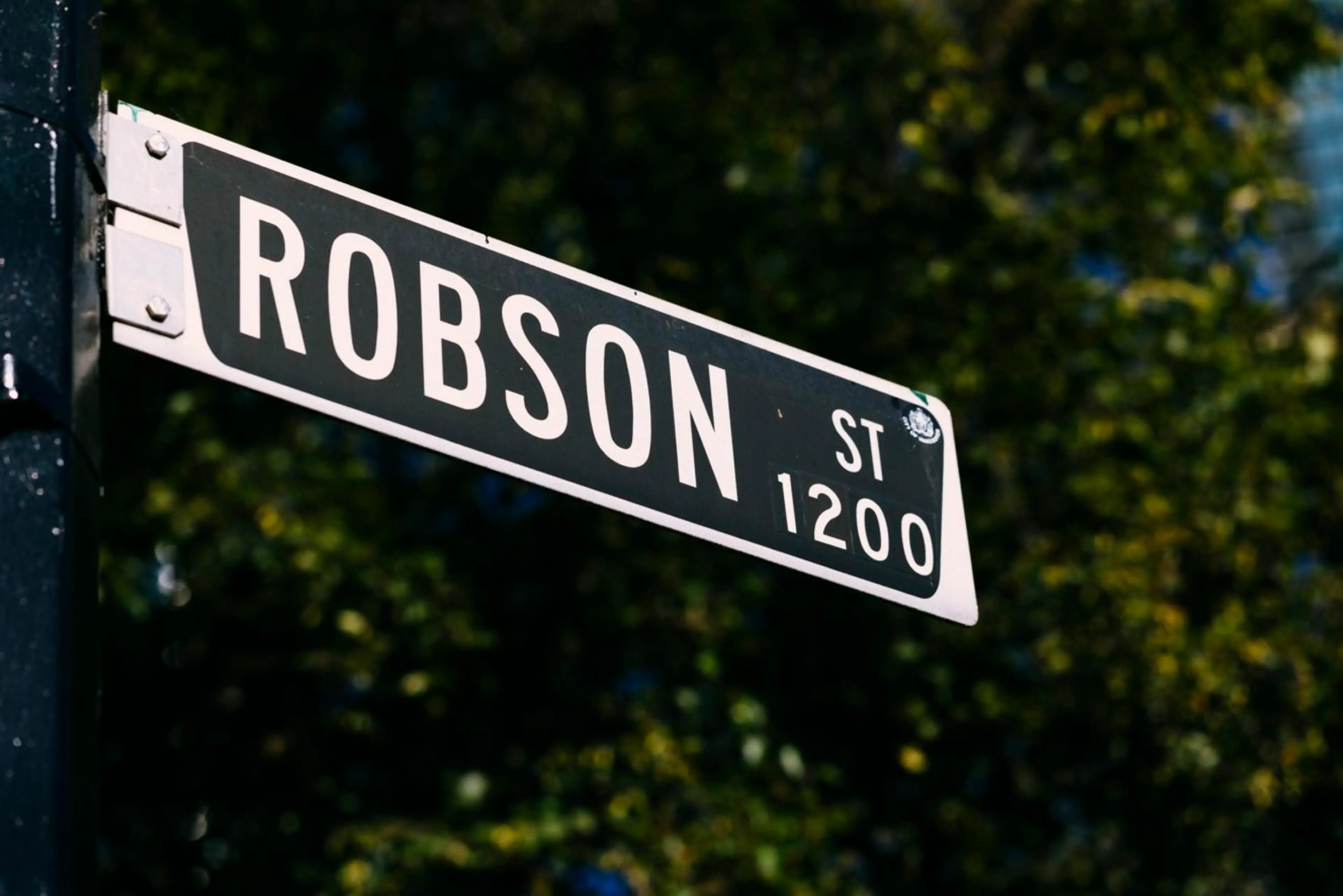 Vancouver Neighbourhoods: Robson Street
