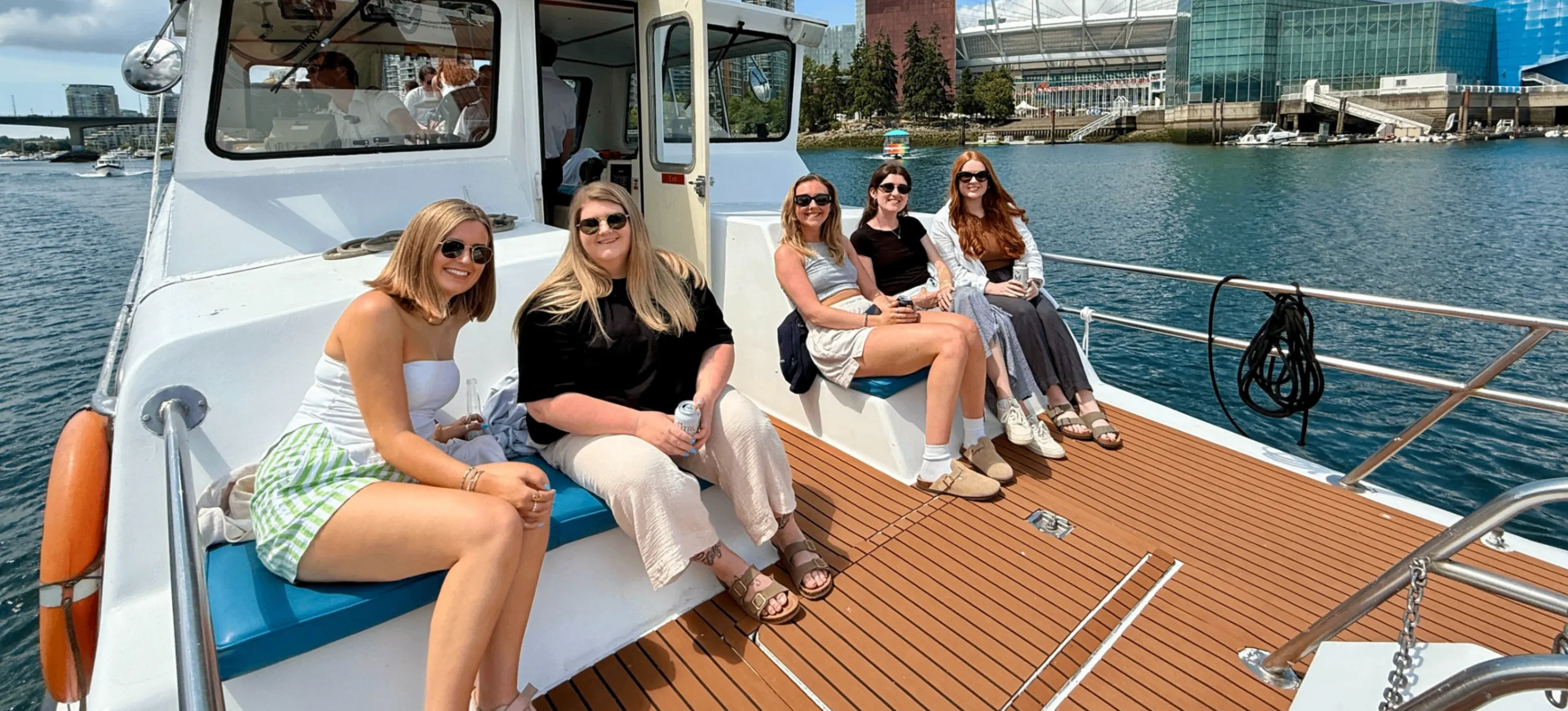 w-4032h-2268-b7ff02-vancouver-sightseeing-boat-tour-passengers-on-deck