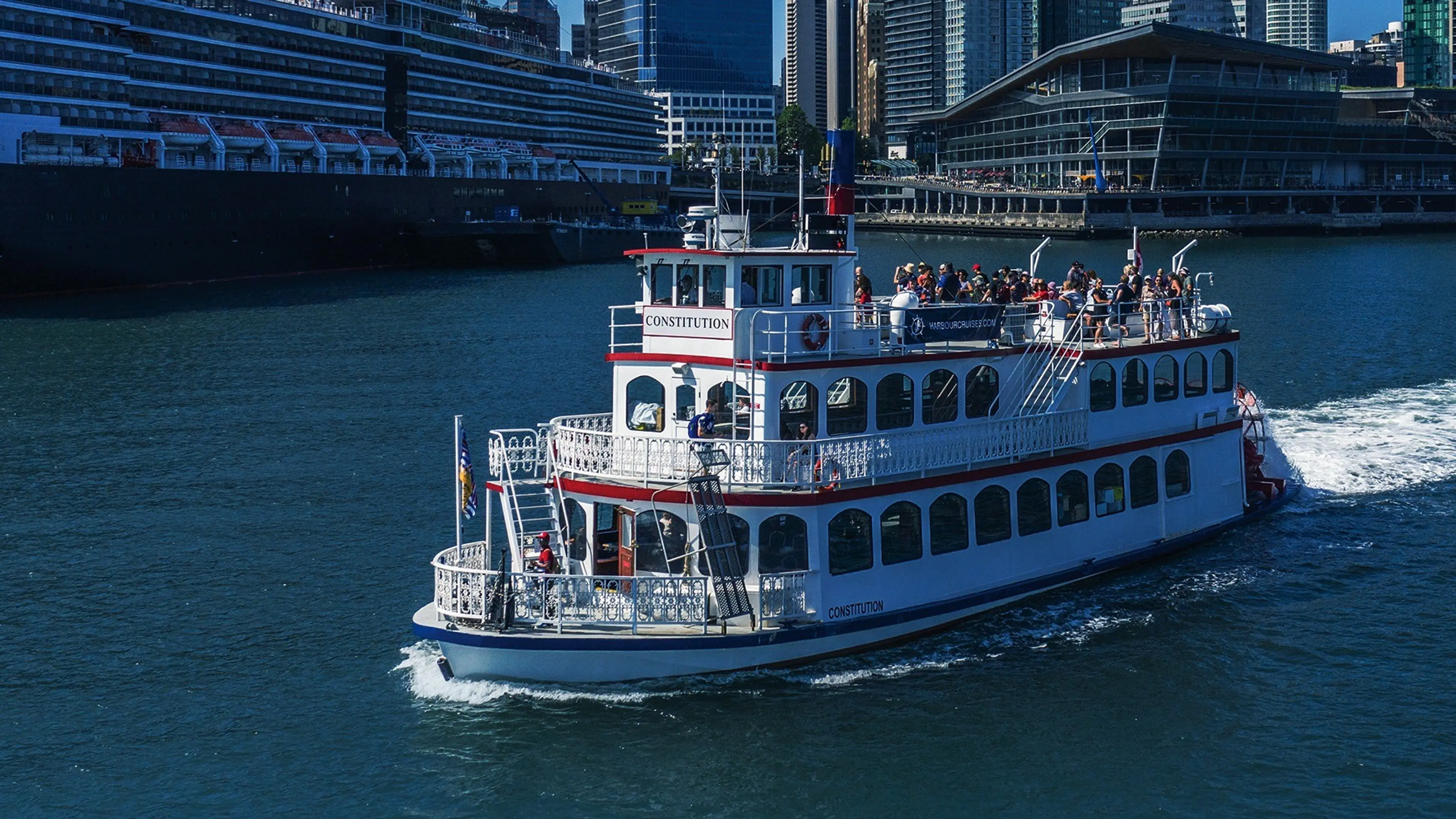 w-1920h-1080-f34dd0-Constitution