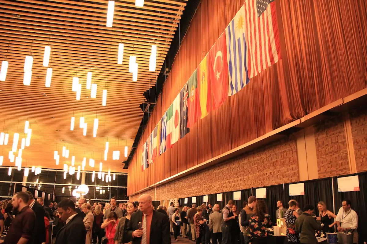 Last days of the 2017 Vancouver Int’l Wine Festival – tickets still available!