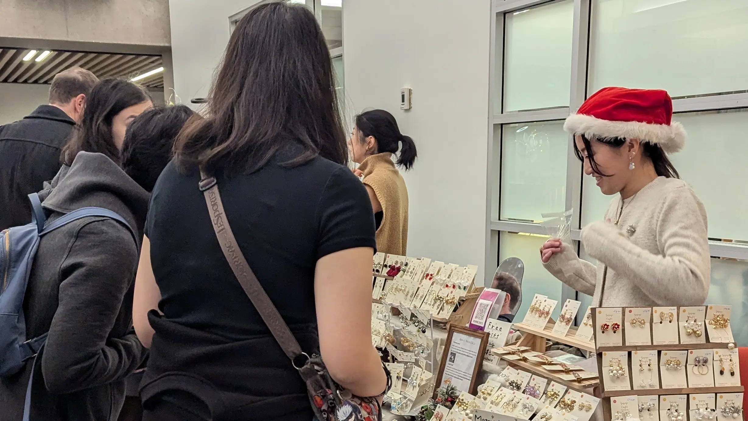 w-2457h-1382-ef8fc6-PXL_20241208_181246105