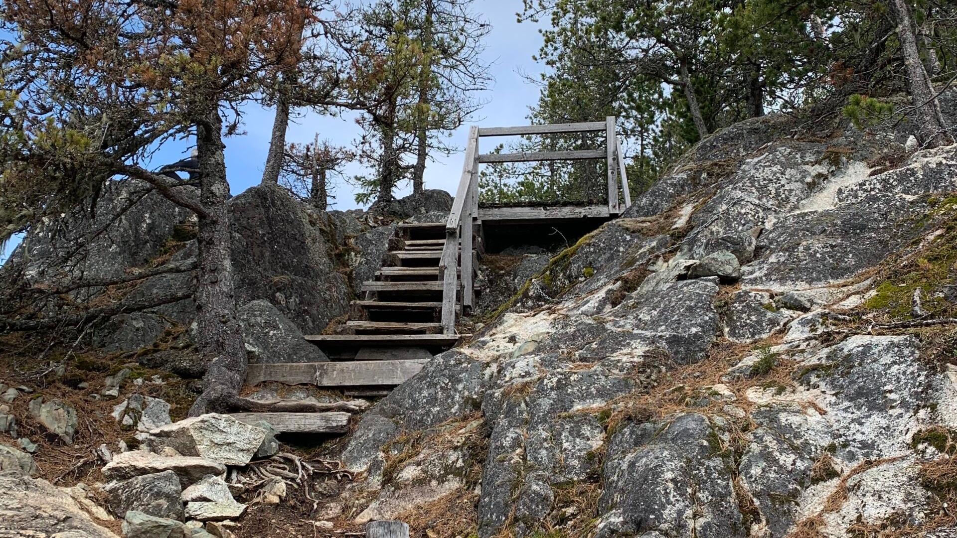 Stairs to the Tantalus Viewpoint at Brohm Lake