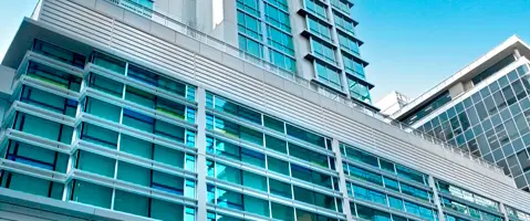Coast Coal Harbour Hotel - Exterior