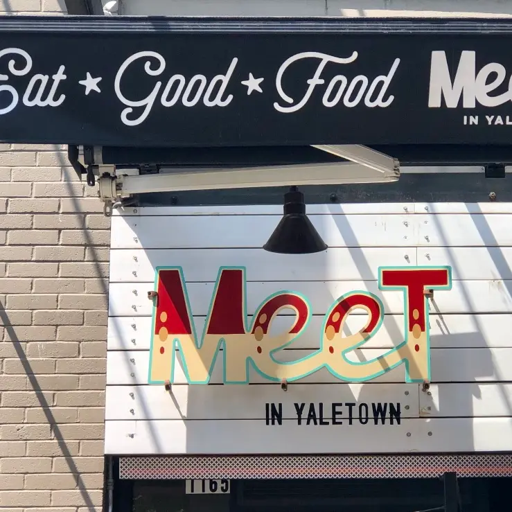 2019-Yaletown-Location-Outside_CDF80AA4-45D3-44AC-BCCA97B5976B29AC_af3084ff-ccd3-4470-ab9b7f2b2e5ceff4