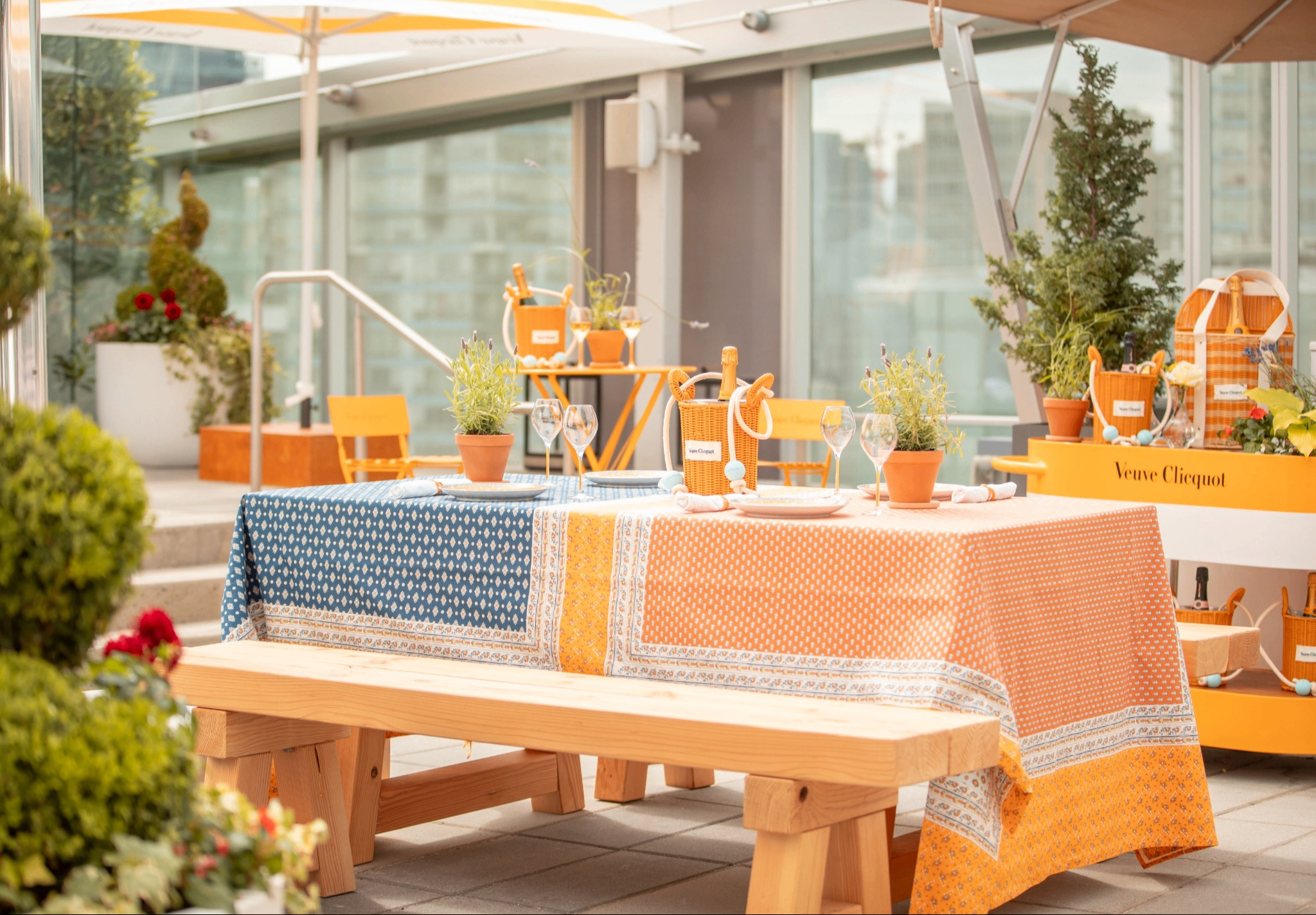 Le Picnic by Veuve Clicquot in the JW Garden | Destination Vancouver