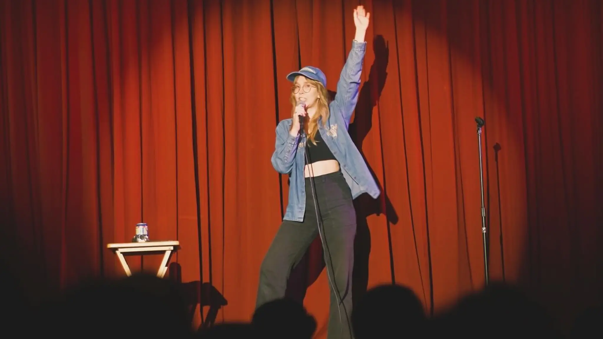 Danielle Florence | Jokes Please! Vancouver