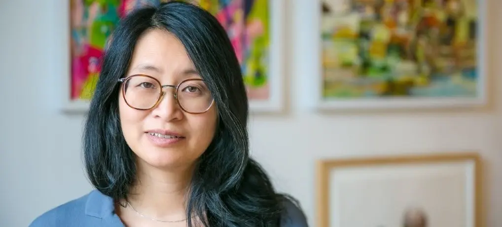 w-1020h-573-d5f4bd-chrissy-headshots-225-web