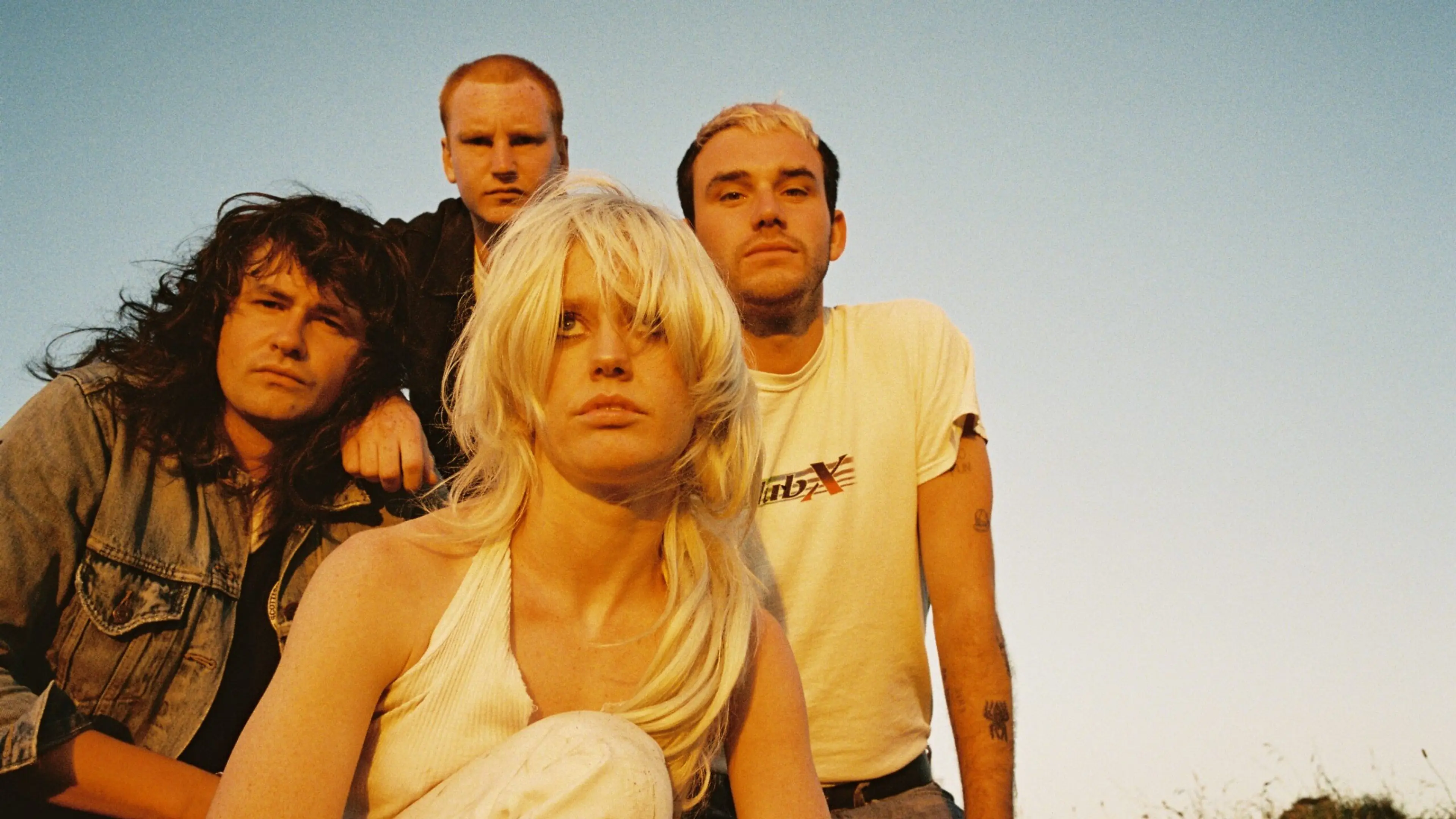 Amyl-The-Sniffers-General-1-Jamie-Wdziekonski-scaled