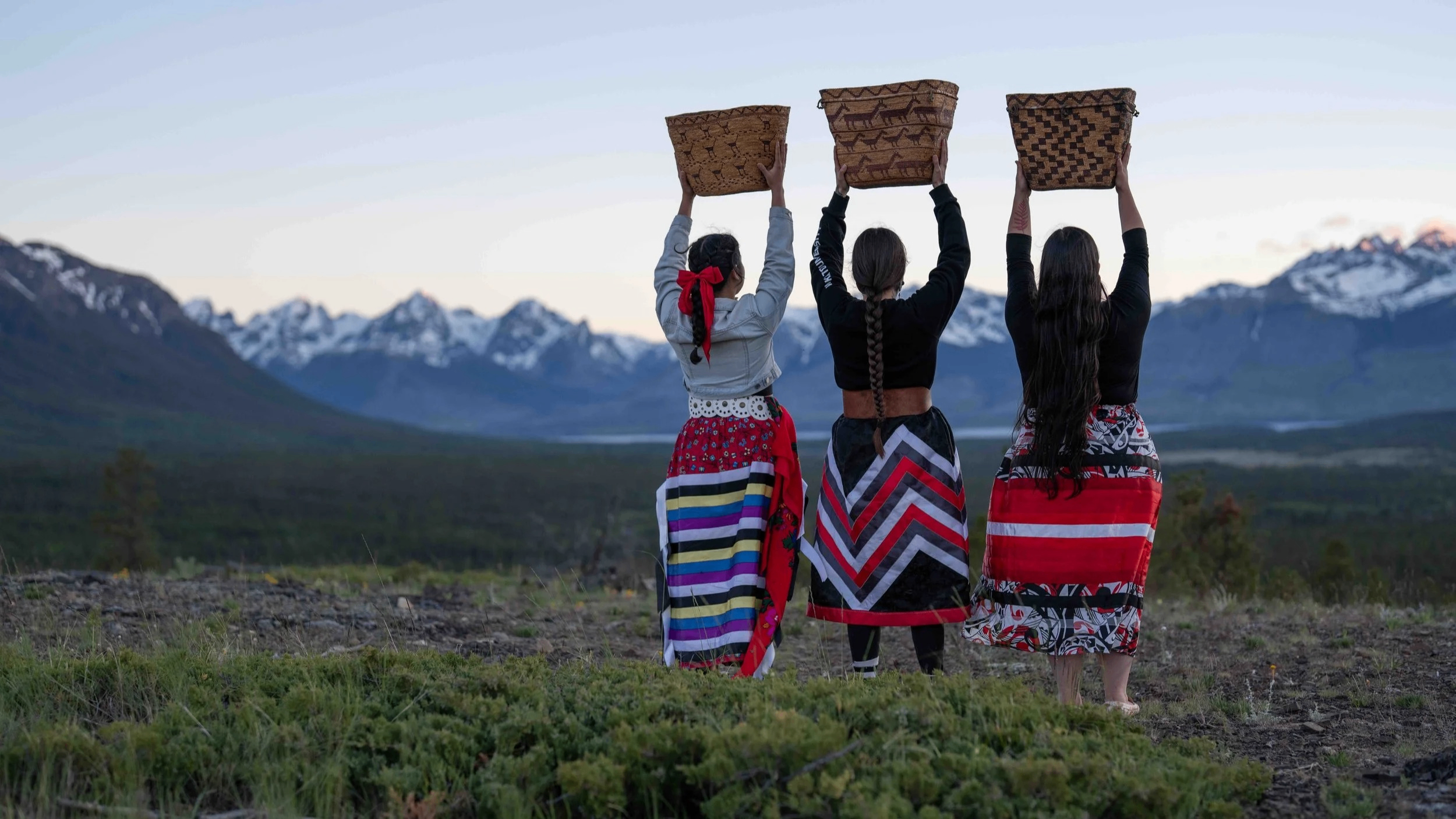 w-2500h-1406-c5dad9-1