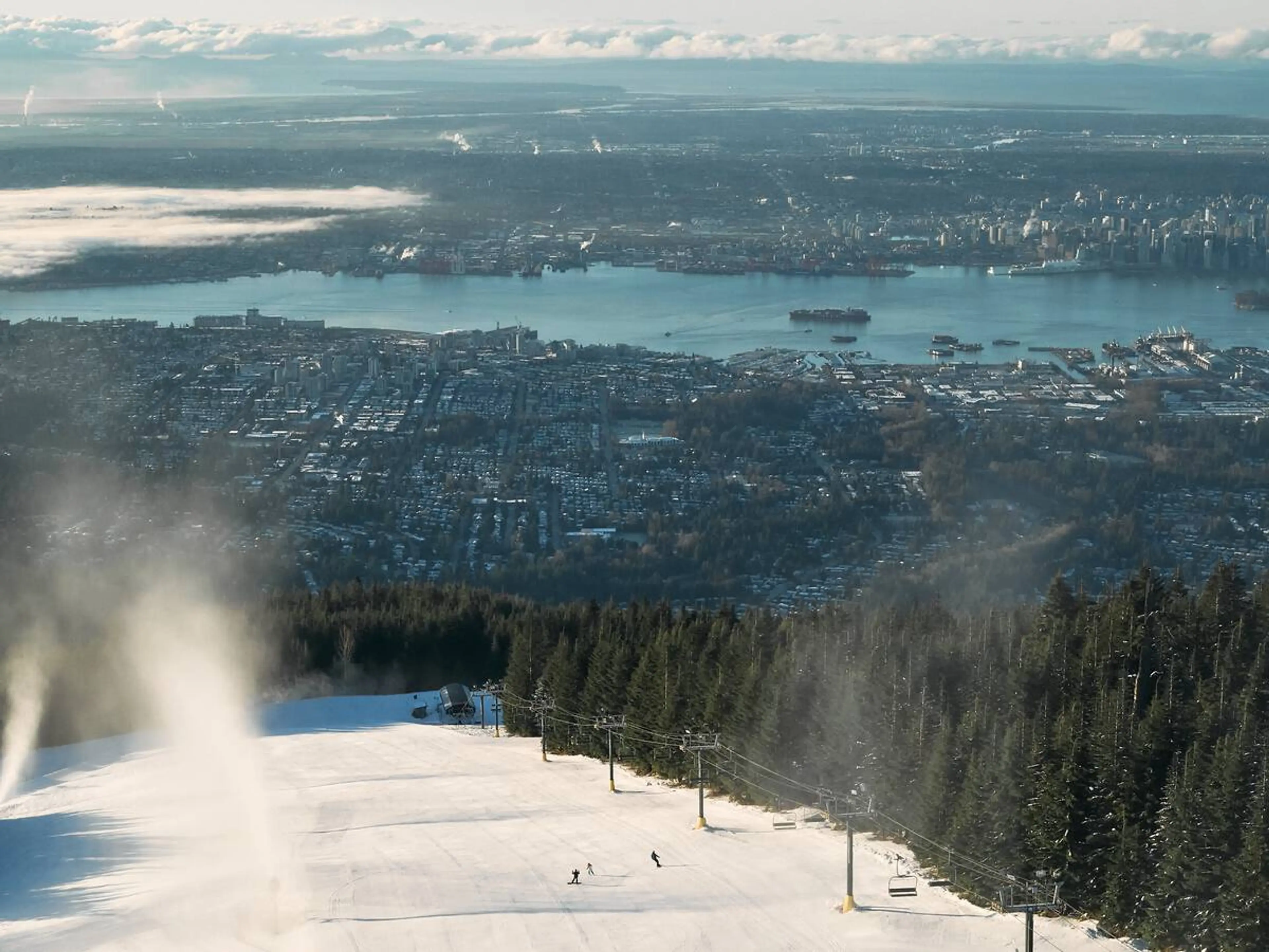 Experience Winter and Summer on the Same Day in Vancouver