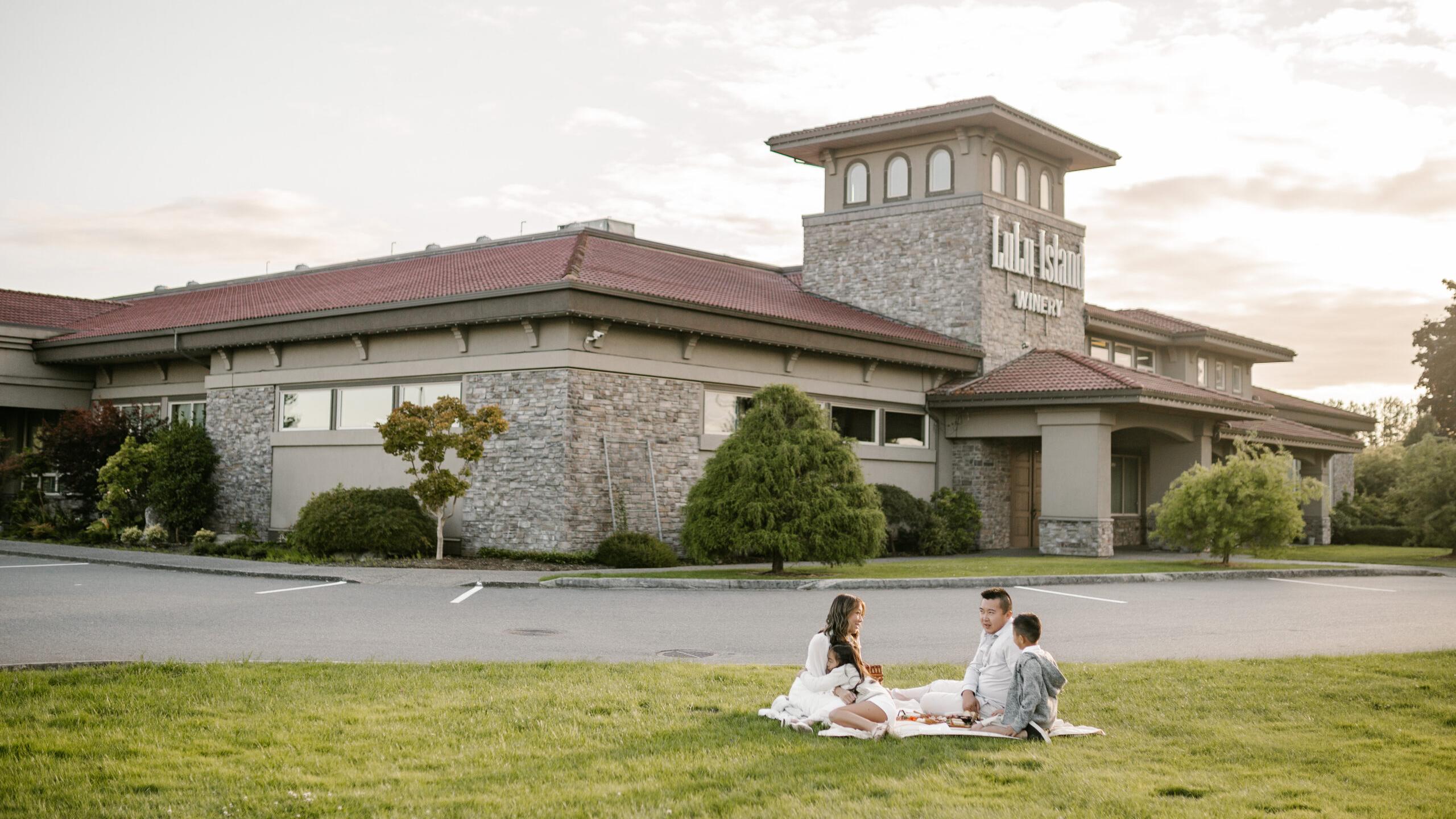 Fall Harvest Market at Lulu Island Winery