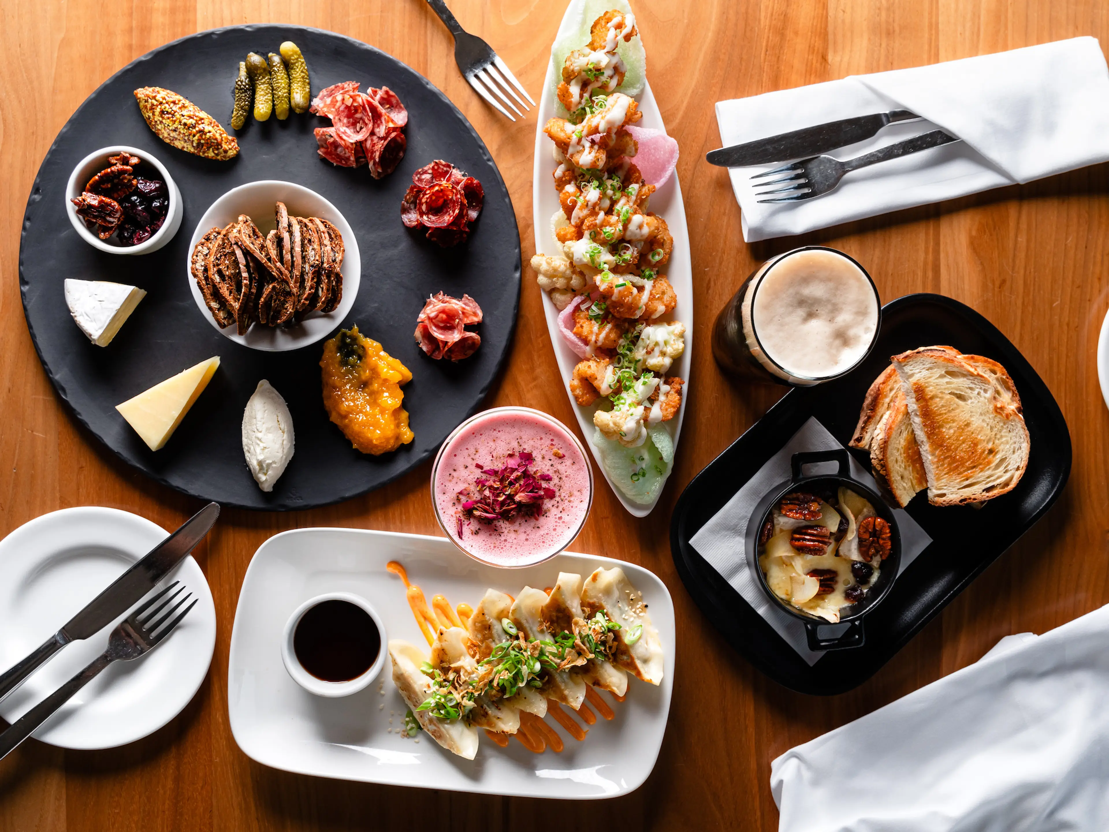 Coal Harbour Bar in Vancouver