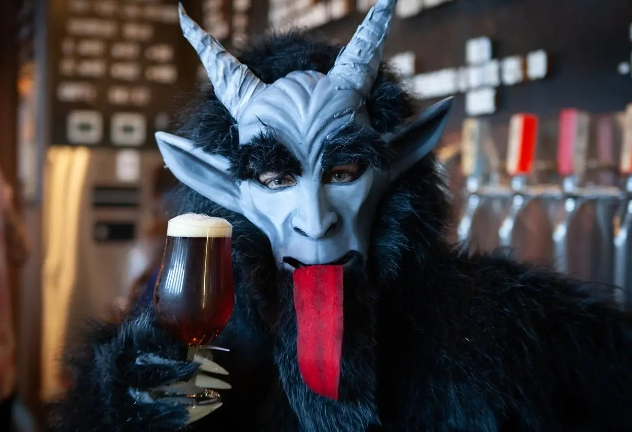 w-1498h-843-5c1309-strange-fellows-brewing