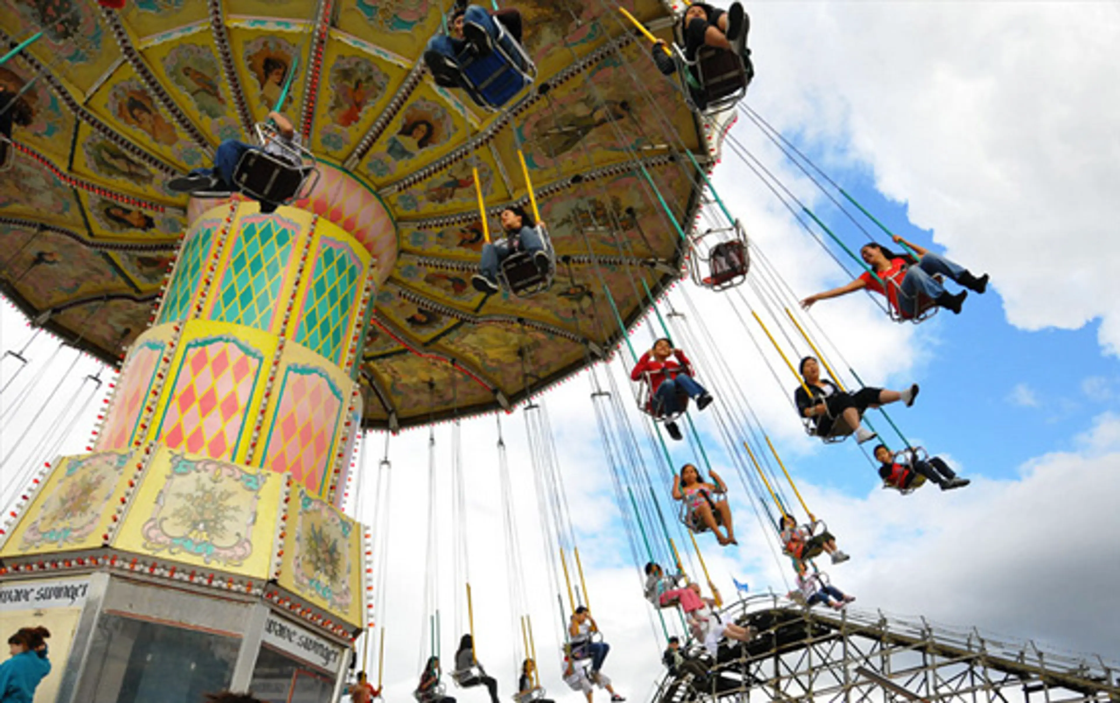 Bargain Hunters: How to get into The Fair at the PNE for Free!